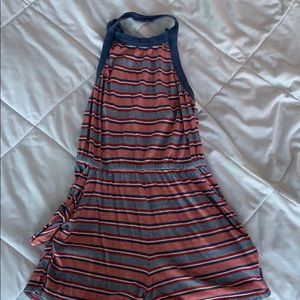 Stripped romper w open back!